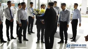 Hyundai Hà Đông tiếp phái đoàn Hyundai Motor Hàn Quốc